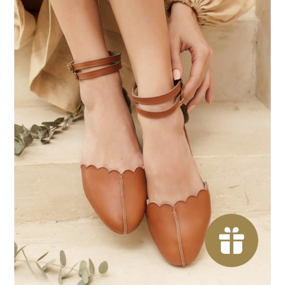 Venus ELF handmade leather flats